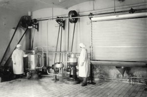 Mleczarnia wnętrze -Reprodukcja 10472