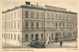 Tarnów Grób N.Żołnierza - Reprodukcja 12068