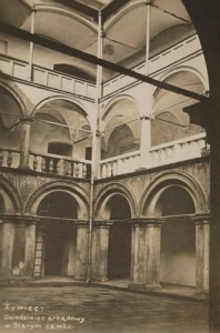 Żywiec Dziedziniec zamku - Reprodukcja 5161