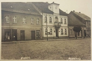 Murowana Goślina Ratusz-Reprodukcja 17200