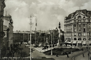 Lwów Plac Mariacki - Reprodukcja 2924