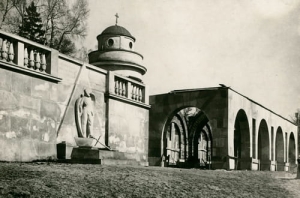 Lwów Katakumby na cmentarzu - Reprodukcja 2979