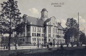 Bytom szkoła - Reprodukcja 19580