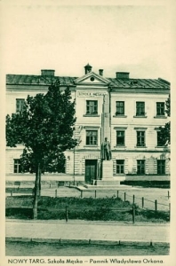 Nowy Targ szkoła,pomnik - Reprodukcja 20529
