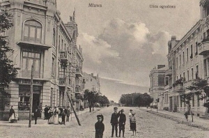 Mława ul. Ogrodowa - Reprodukcja 23016