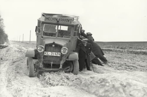 Miechów droga Kraków-Miechów -Reprodukcja 23057