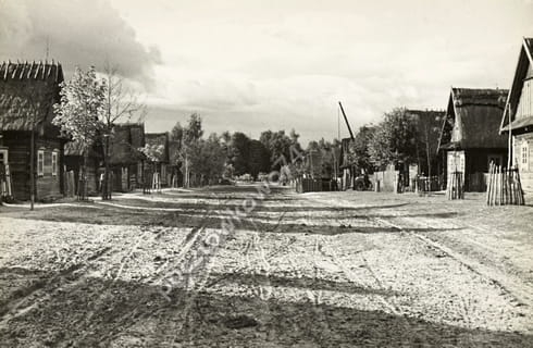 7131518692_1