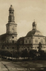 Trzebnica Kościół -Reprodukcja 4949