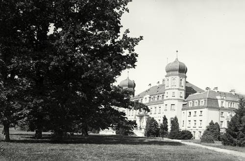 28744 (Copy).jpg