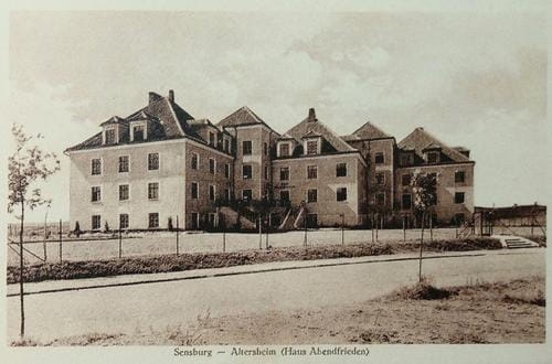 30072 (Copy).jpg
