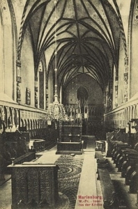Malbork wnętrze kościoła - Reprodukcja 4327