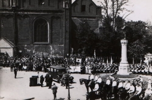 Malbork Hindenburg w Malborku - Reprodukcja 4285
