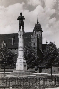 Malbork Pomnik - Reprodukcja 4302