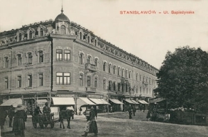 Stanisławów ul. Sapieżyńska -Reprodukcja 4751